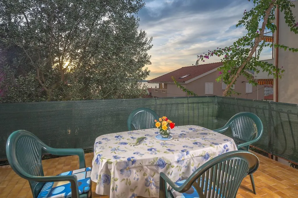 טרוגיר Apartments Cvita Sucic קרואטיה