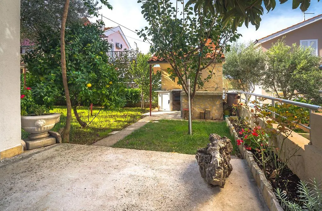 טרוגיר Apartments Cvita Sucic קרואטיה