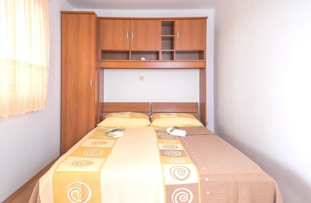 Apartments Cvita Sucic Τρογκίρ Κροατία