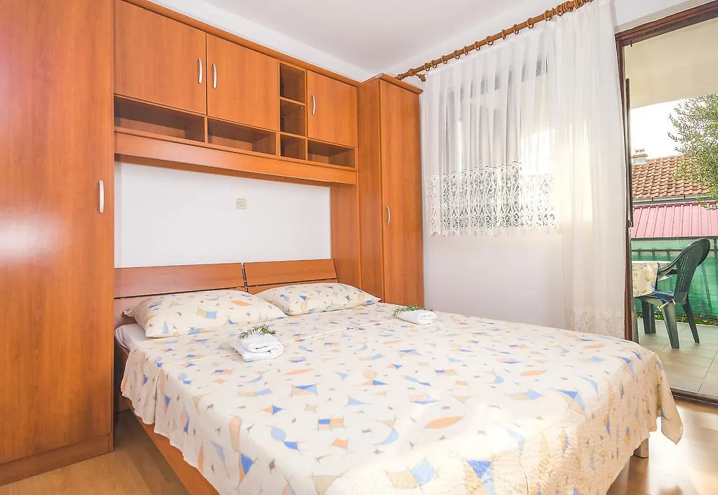 Apartments Cvita Sucic Trogir Hırvatistan