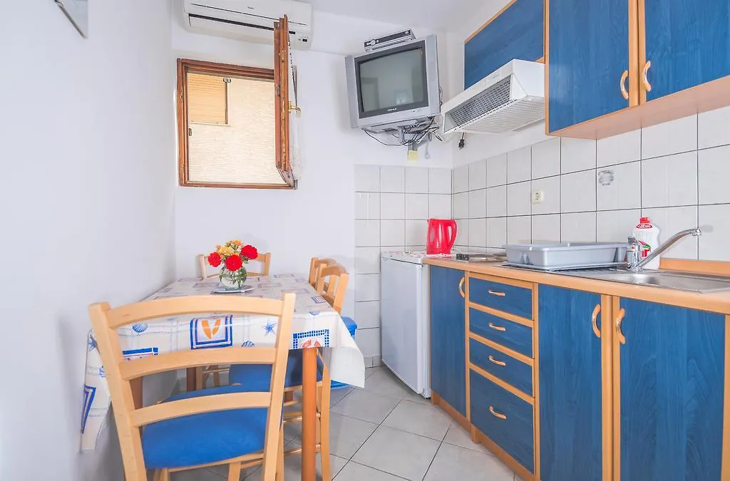 Apartments Cvita Sucic Trogir Hırvatistan